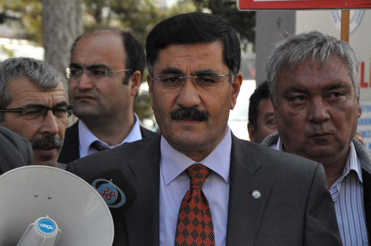Ses 14 Mart Tıp Bayramı\'nı Buruk Kutladı