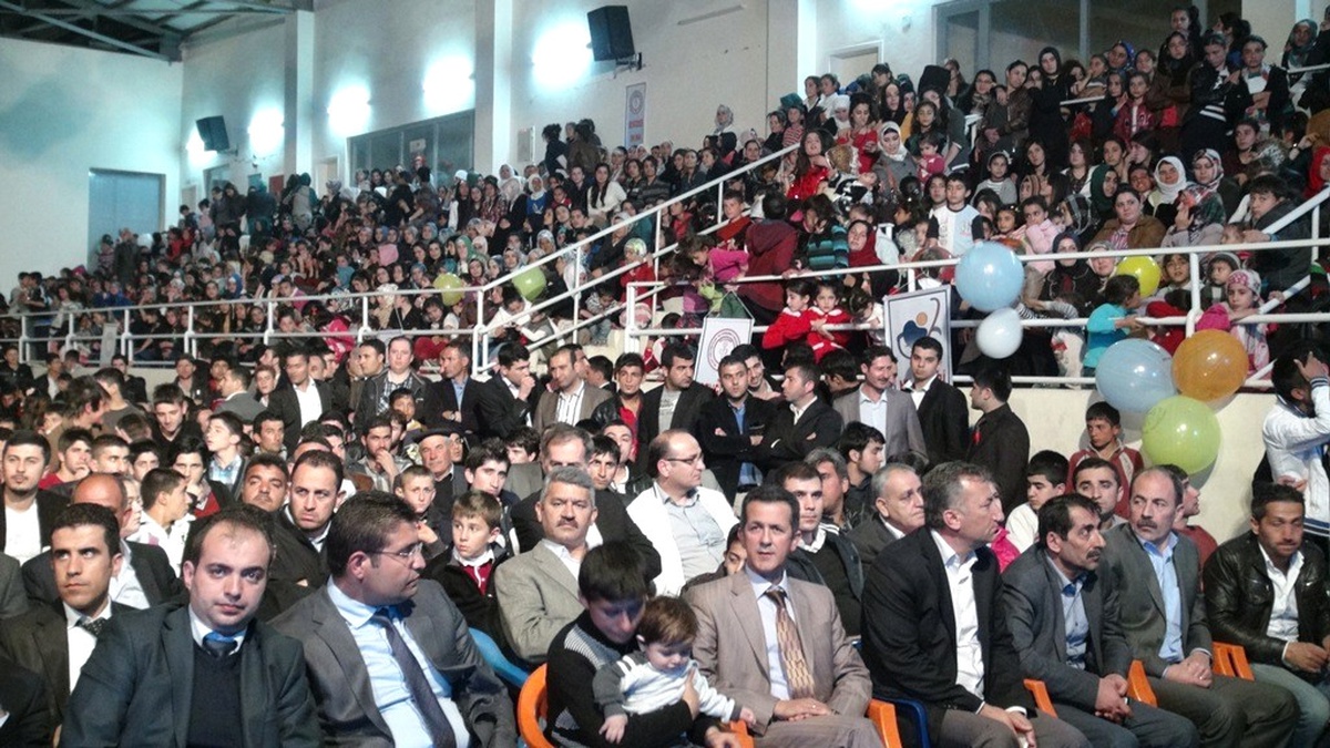Silopi\'deki Kültür Şenliğine Vatandaşlardan Yoğun İlgi