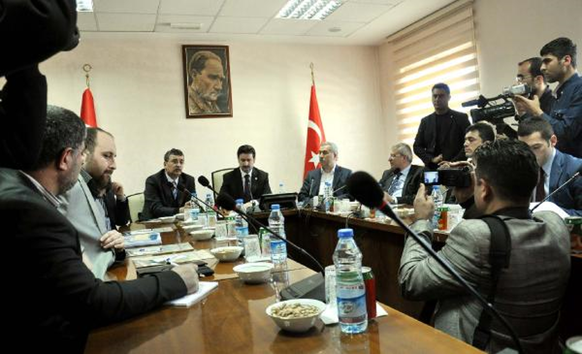 TBMM İnsan Hakları Komisyonu Üyeleri Şanlıurfa\'da