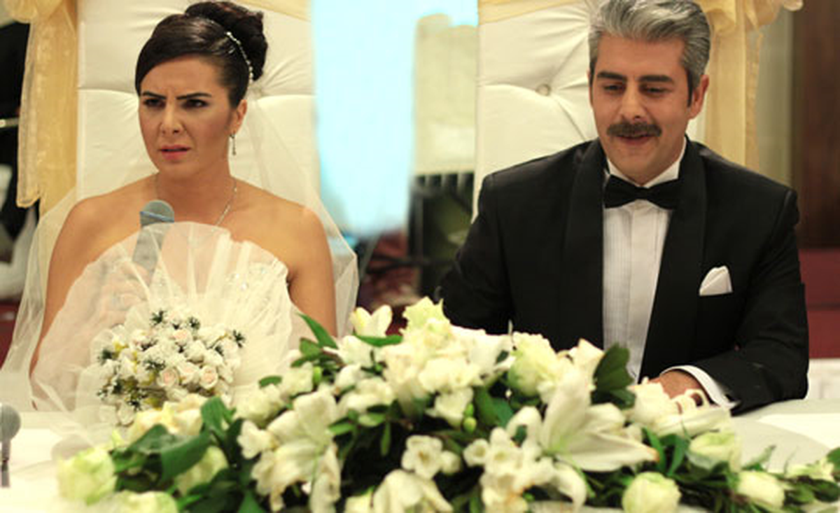 Zeliş Nikah Masasında