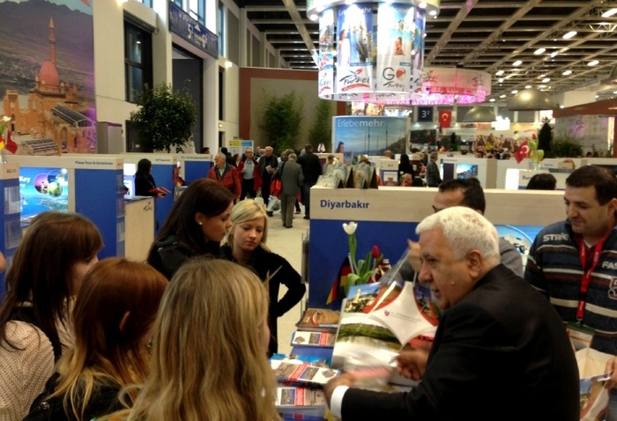 Vali Toprak\'tan Itb Berlin Turizm Fuarı Değerlendirmesi