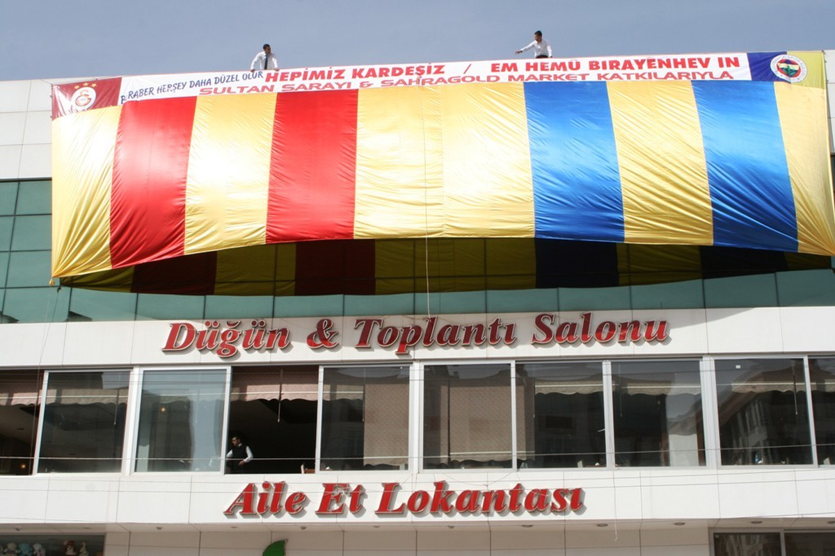 Vanlı Esnaftan Barış Sürecine Anlamlı Mesaj