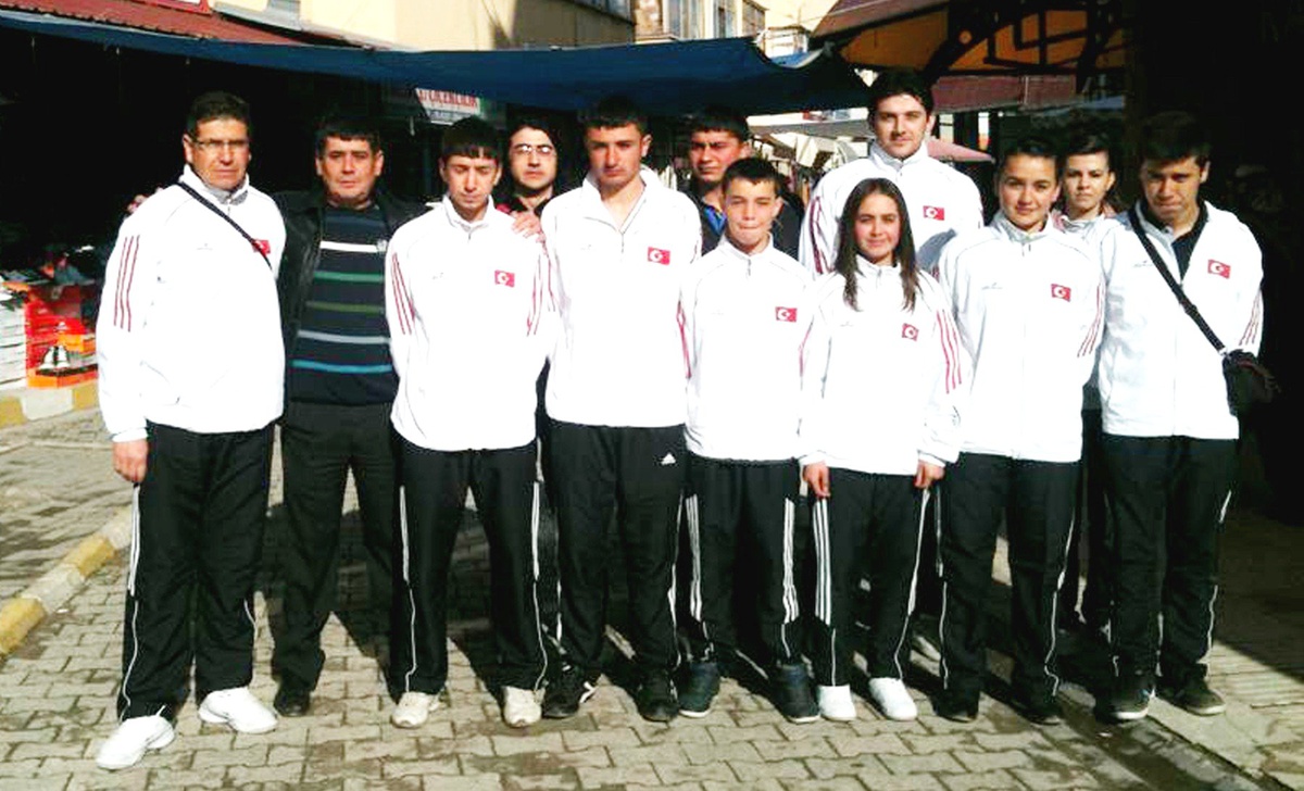 Wushu Takımı Türkiye Şampiyonası İçin Alanya\'ya Gitti