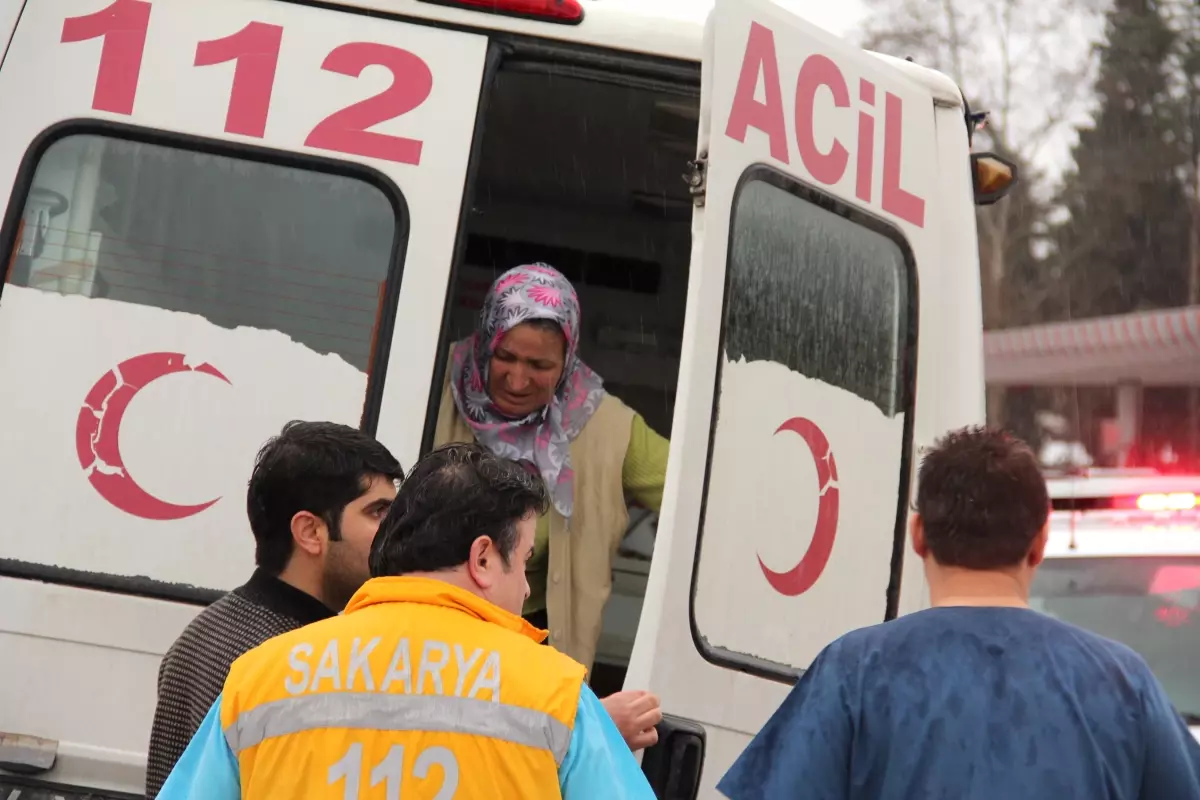 Ambulans Kaza Yaptı