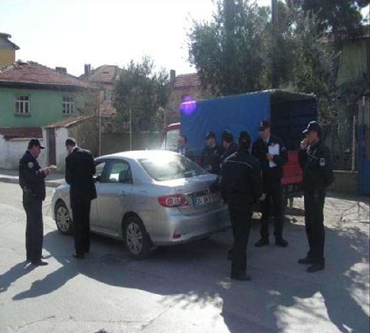 Aranan 137 Kişi Denetimlere Takıldı