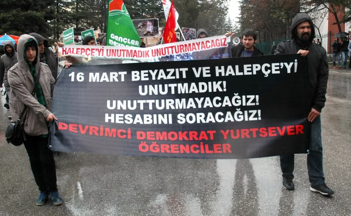 AÜ Öğrencileri Halepçe Katliamlarını Kınadı