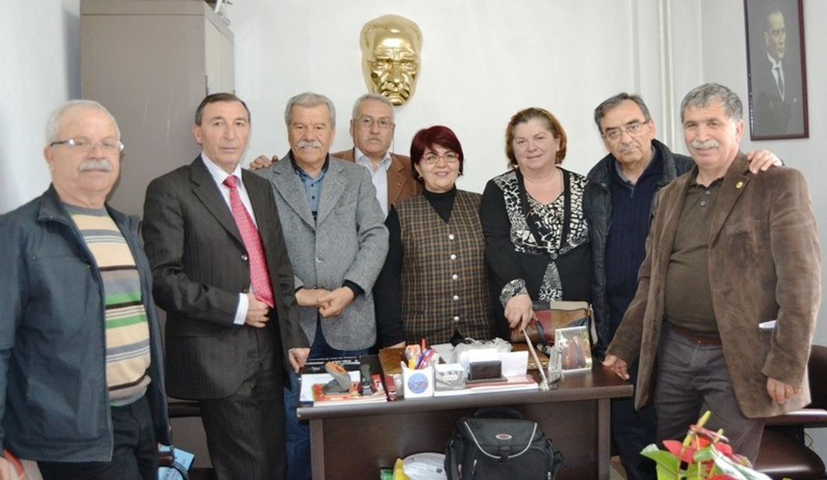 Burhaniye\'de Emekli-Sen Ziyaretlere Başladı