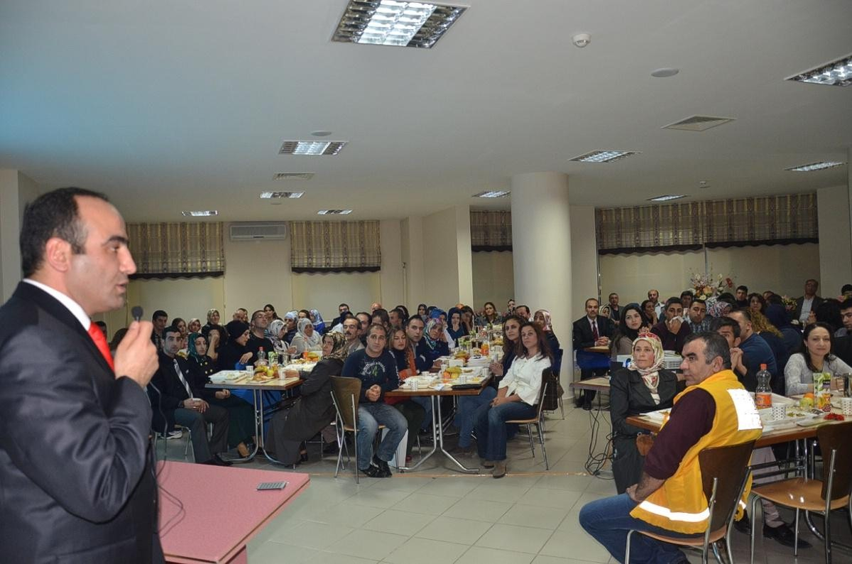Doktorlar Darende\'de Stres Attı