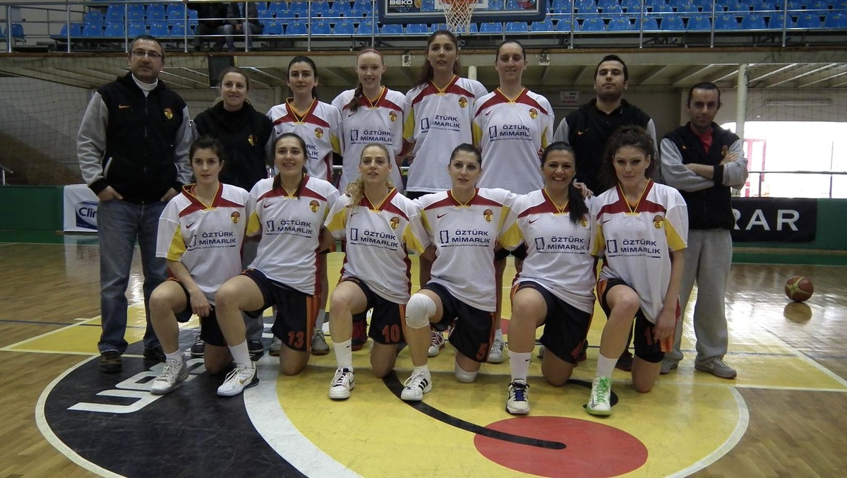 Edirnespor Bursa Büyükşehir Belediyespor\'u Gözüne Kestirdi