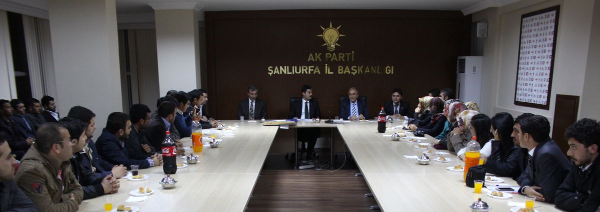 Fakıbaba, Ak Partili Gençlerle Bir Araya Geldi