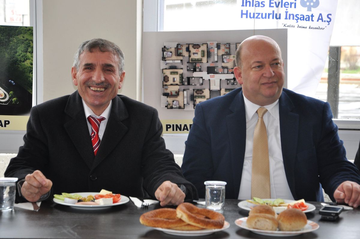 Huzurlu İnşaat Pınarhisar\'da Tanıtıldı