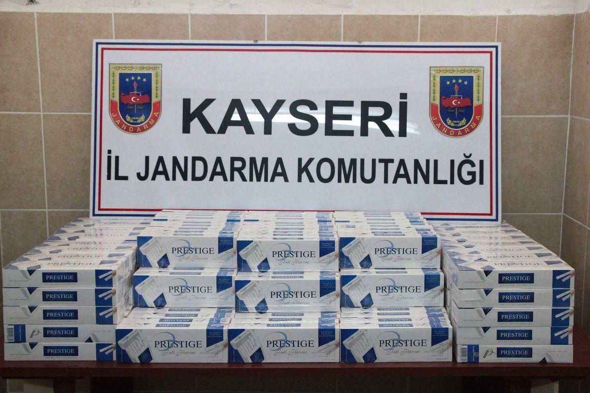 Jandarma\'dan Kaçak Sigara Operasyonu