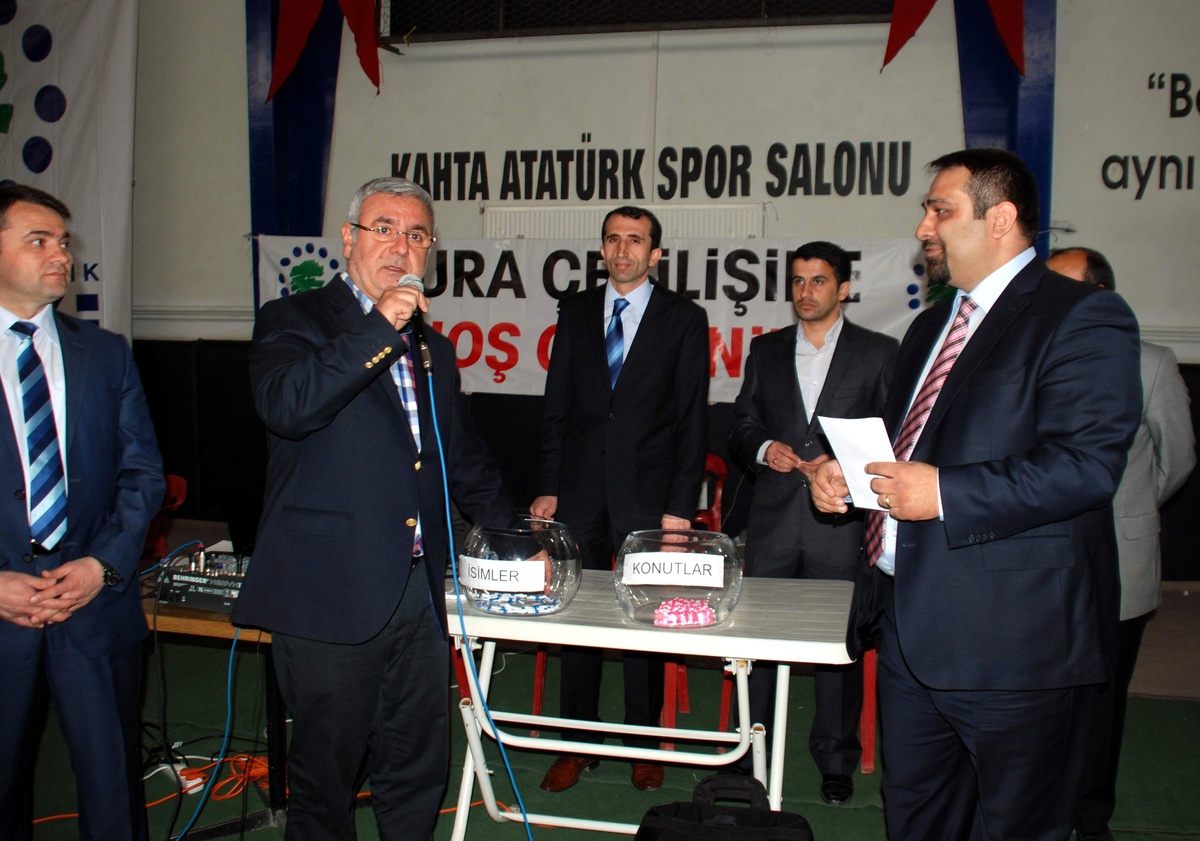 Kahta\'da TOKİ Konutları Kura Çekimi Yapıldı