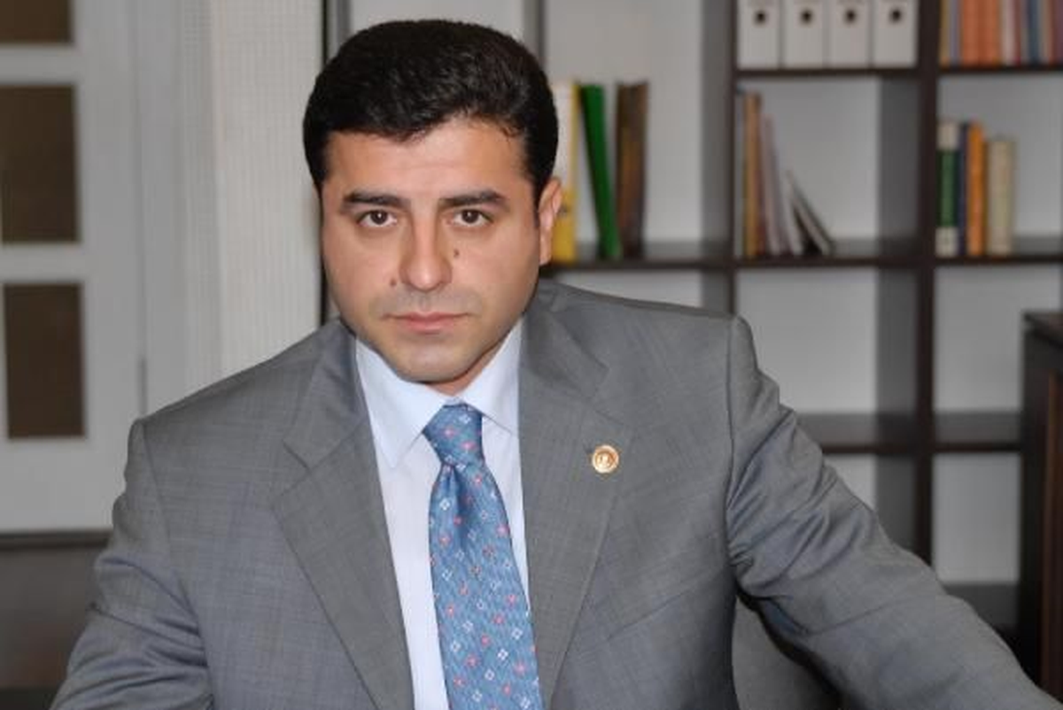 Kandil ve Avrupa\'dan Mektup Geldi