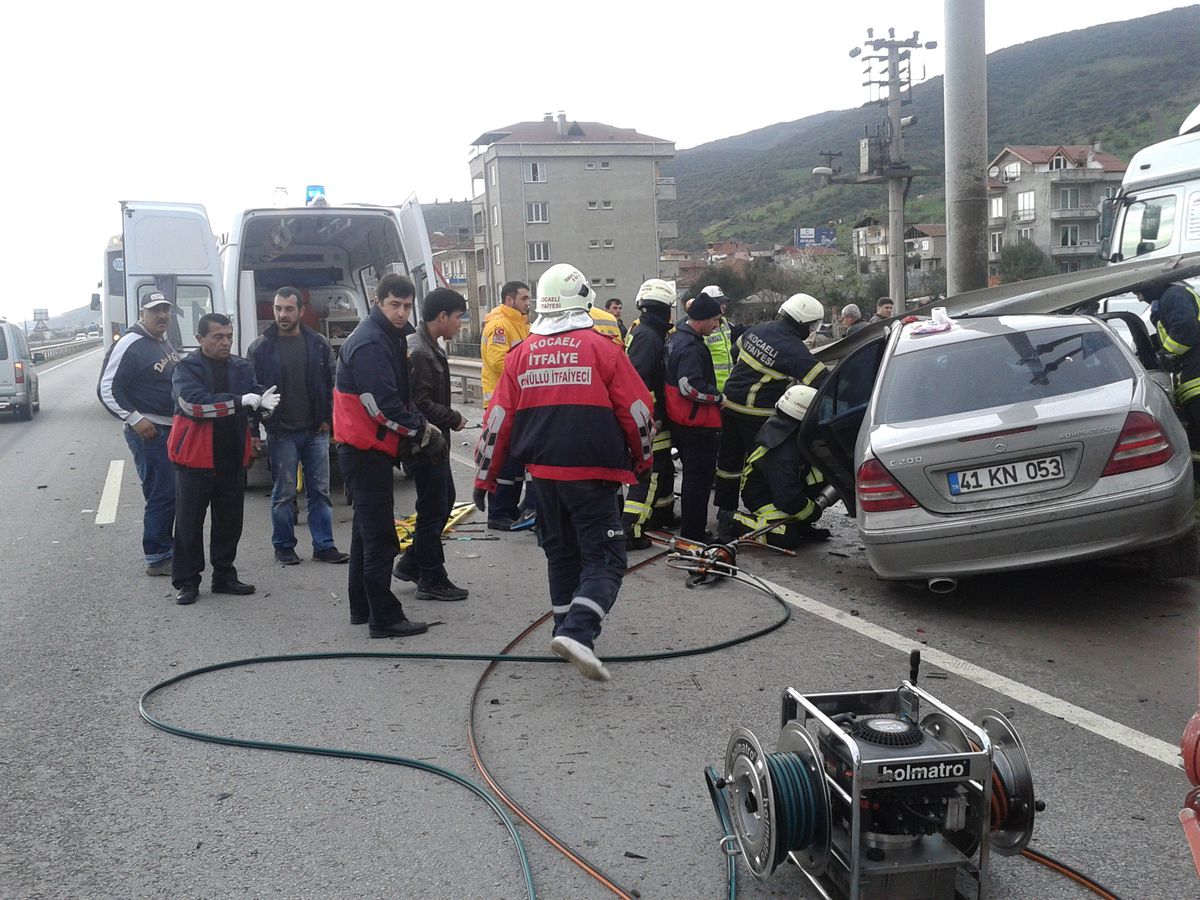 Körfez\'de Trafik Kazası: 1 Yaralı