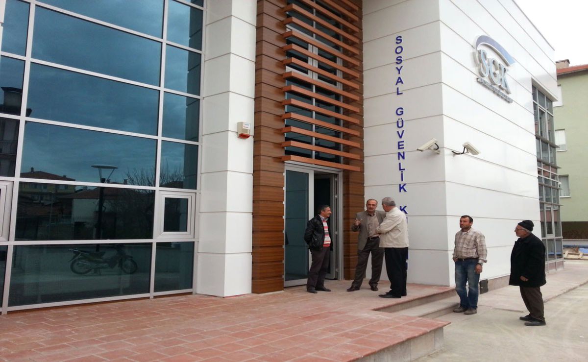 Kula Sgk Nisan\'da Yeni Binasına Taşınıyor