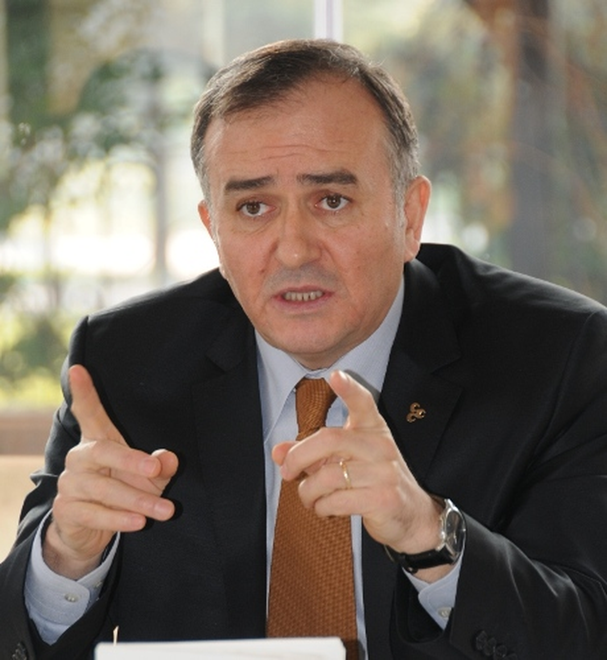 MHP Manisa Milletvekili Erkaç Akçay, Fahri Polis Müfettişlerini Sordu