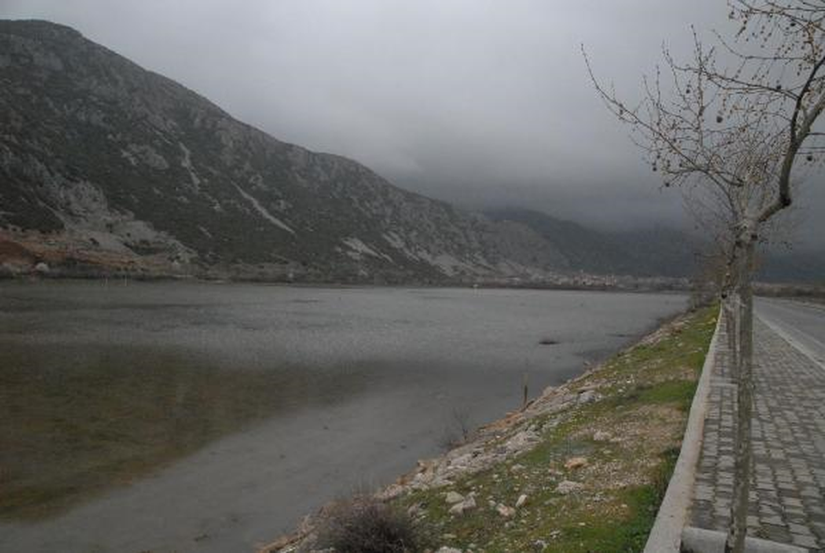 Muğla\'da Fırtına Etkili Oluyor