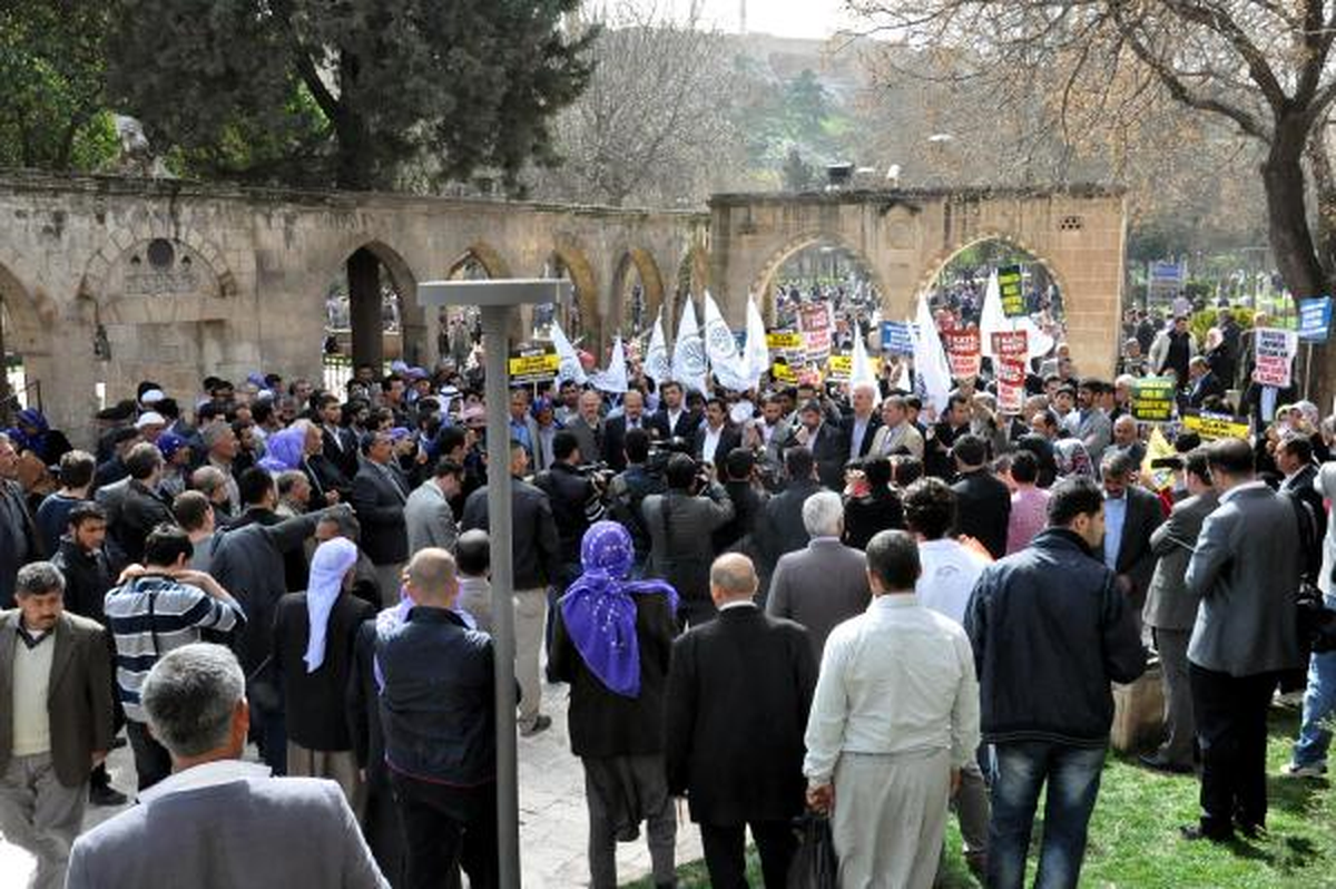 Şanlıurfa\'da Suriye Protestosu