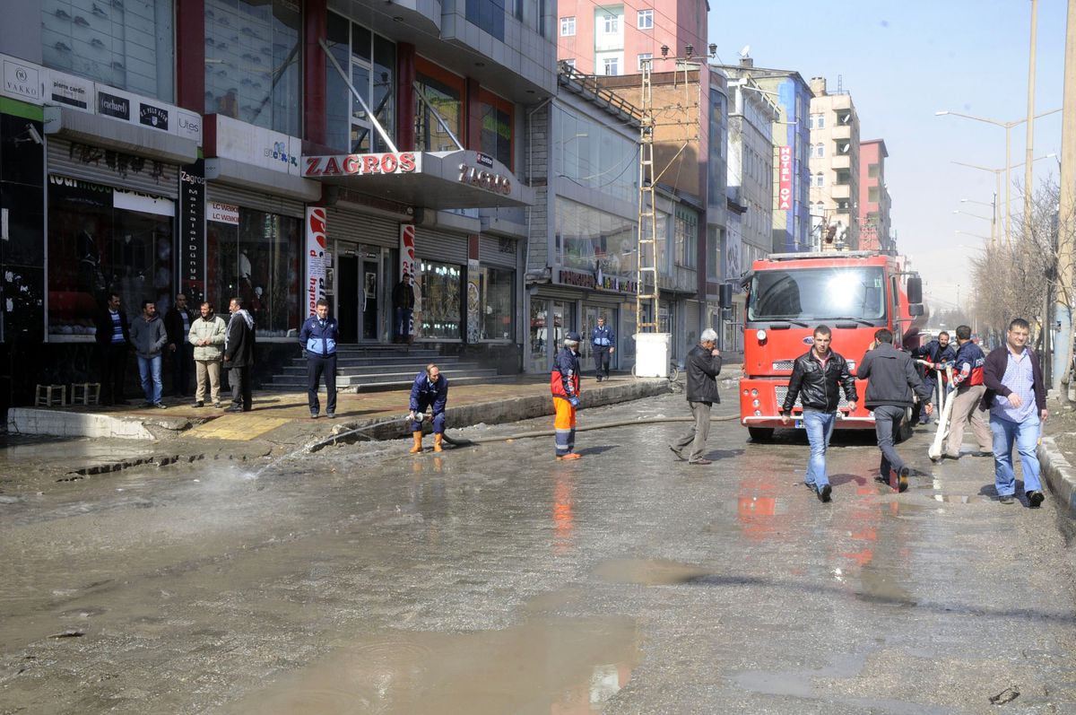 Yüksekova\'da Bahar Temizliği