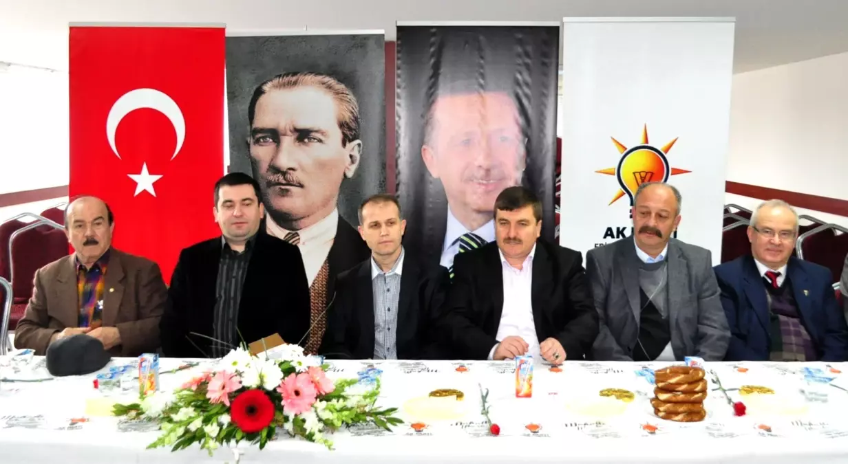 AK Parti Edirne Teşkilatı\'nda Görev Almış Partililer Bir Araya Geldi