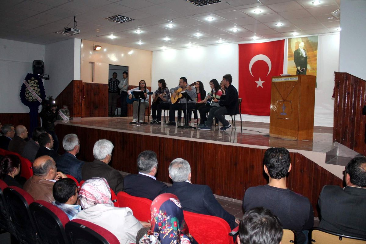 Anadolu Öğretmen Liseleri 165. Yılını Kutluyor