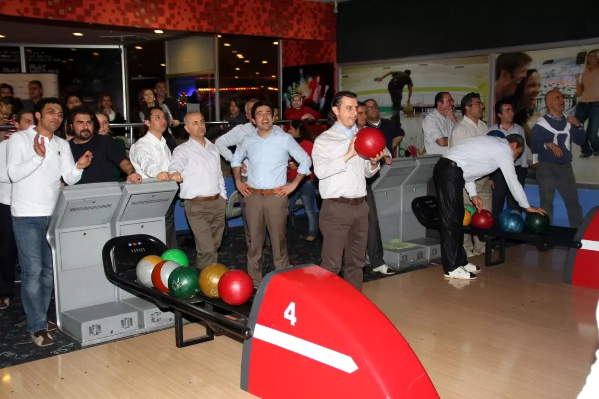 Doktorların Bowling Heyecanı