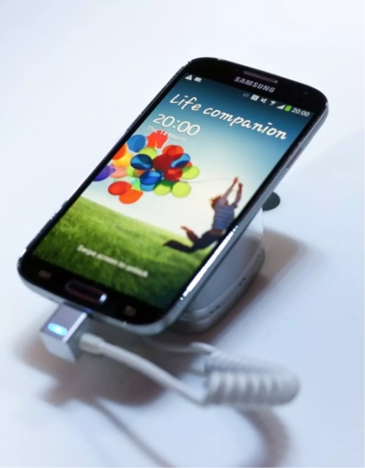 Samsung GALAXY S 4\'ü Tanıttı