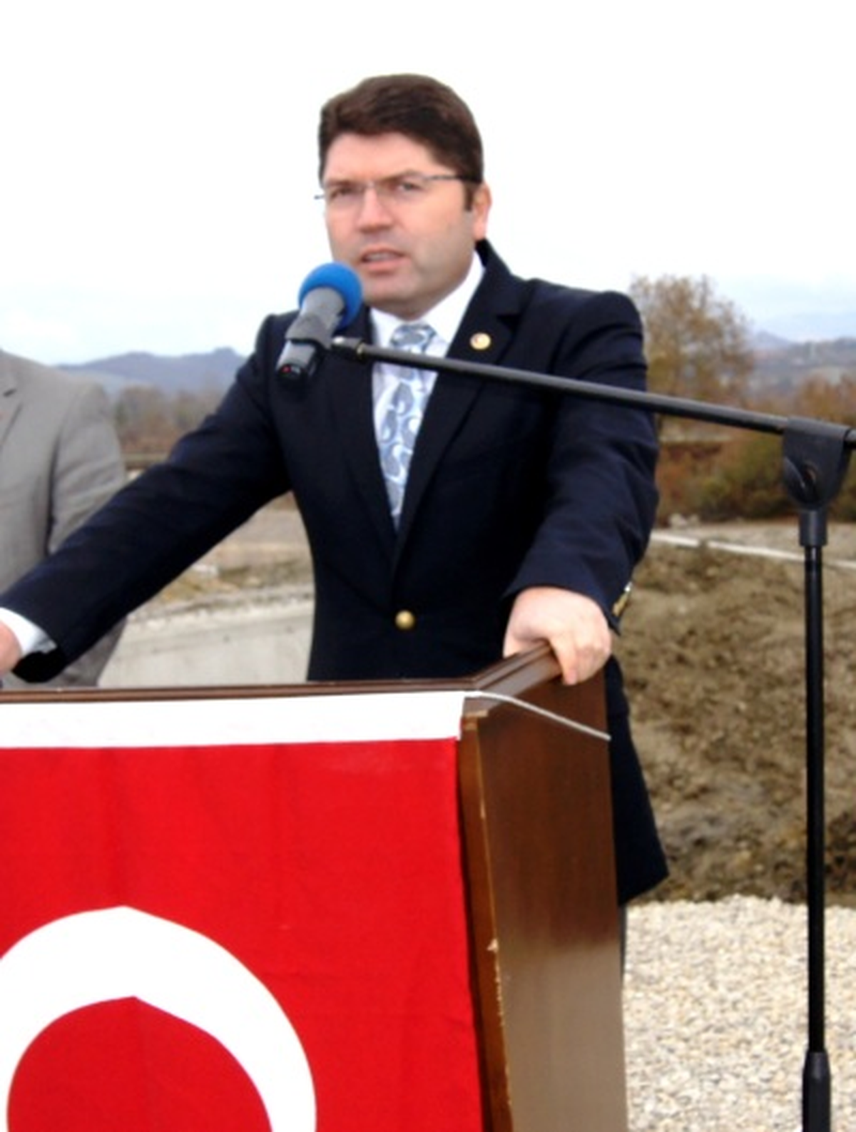 Yılmaz Tunç\'tan Çanakkale Zaferinin Yıldönümü Mesajı