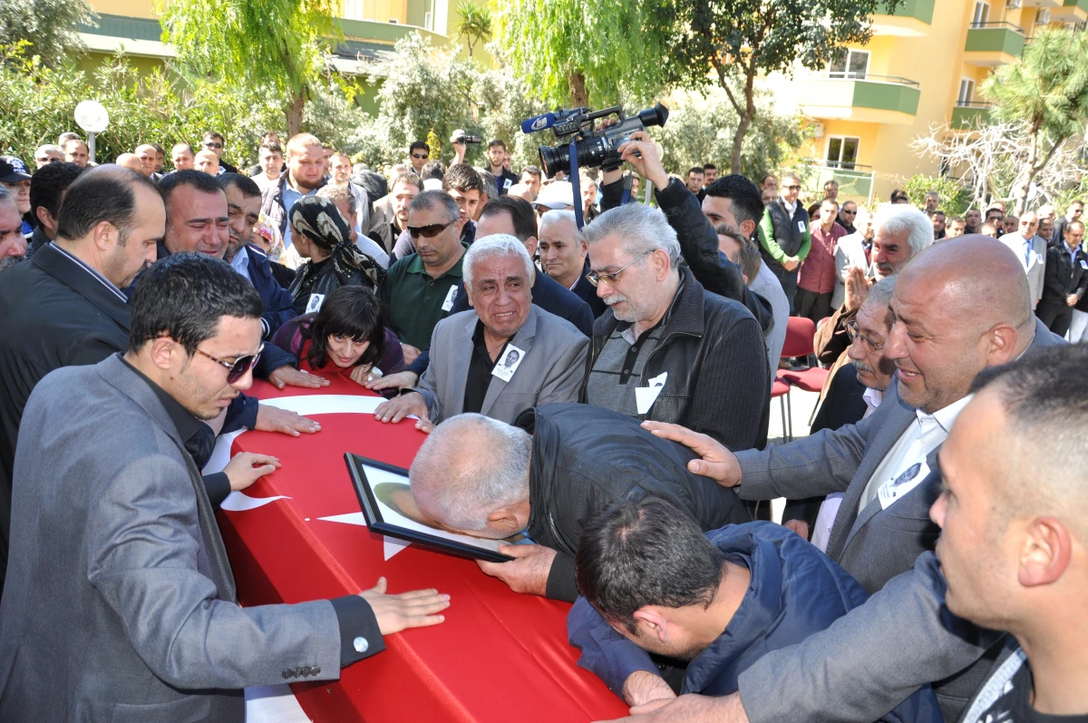 Gözde Polis Toprağa Verildi