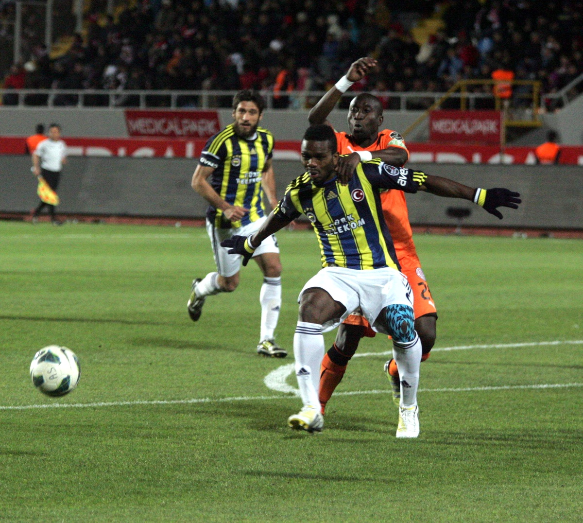Medical Park Antalyaspor - Fenerbahçe: 1-2