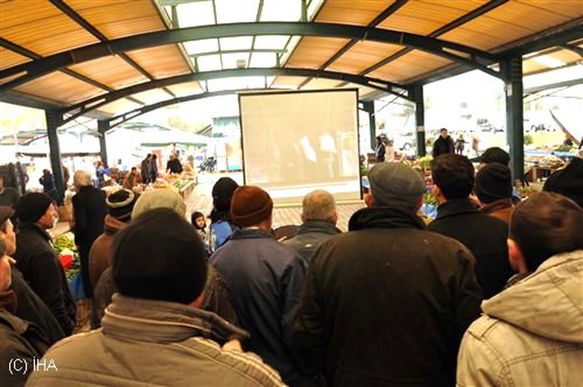 Pazara Çıkan Vatandaş Hırsız Filmi İzledi
