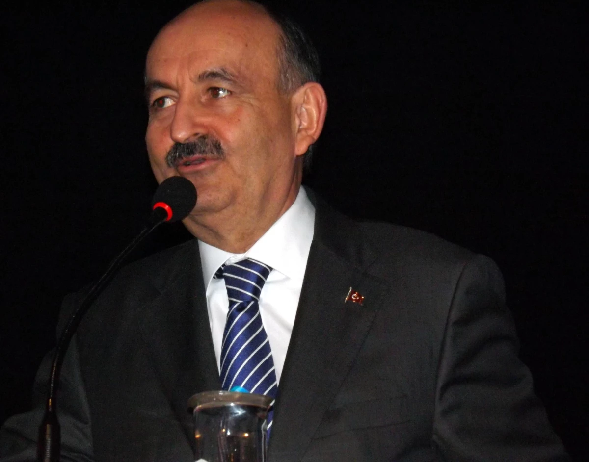 Sağlık Bakanı Mehmet Müezzinoğlu, Çanakkale\'de