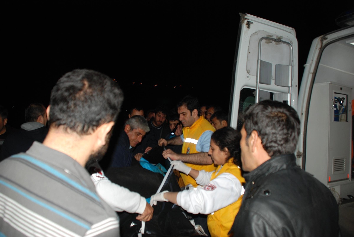 Sulama Kanalına Düşen Kızın Cesedi Bulundu
