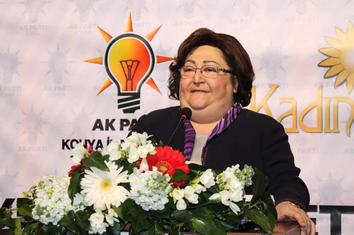 AK Parti Konya Milletvekili Samancı, Karatay Kadın Kolları Üyeleriyle Görüştü
