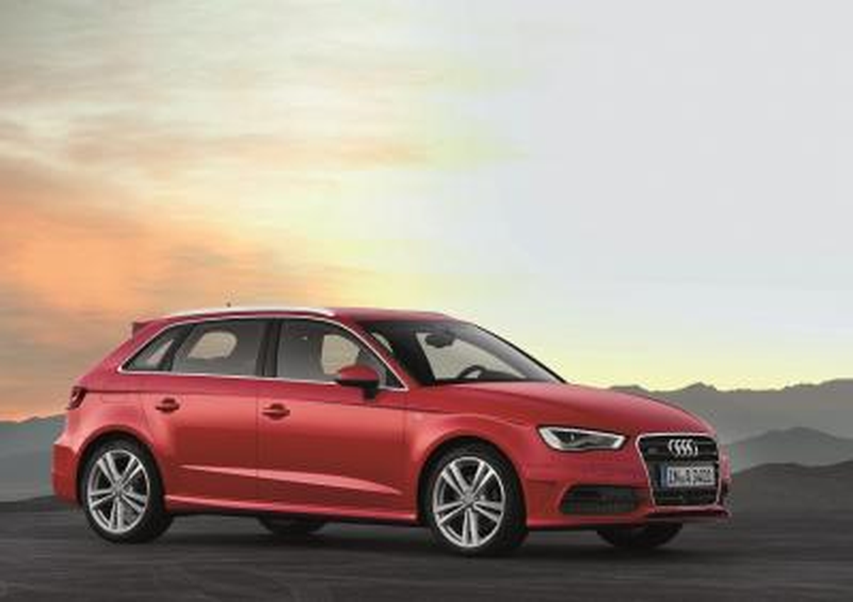 Audi A3 Sportback Yetkili Bayilerdeki Yerini Aldı.