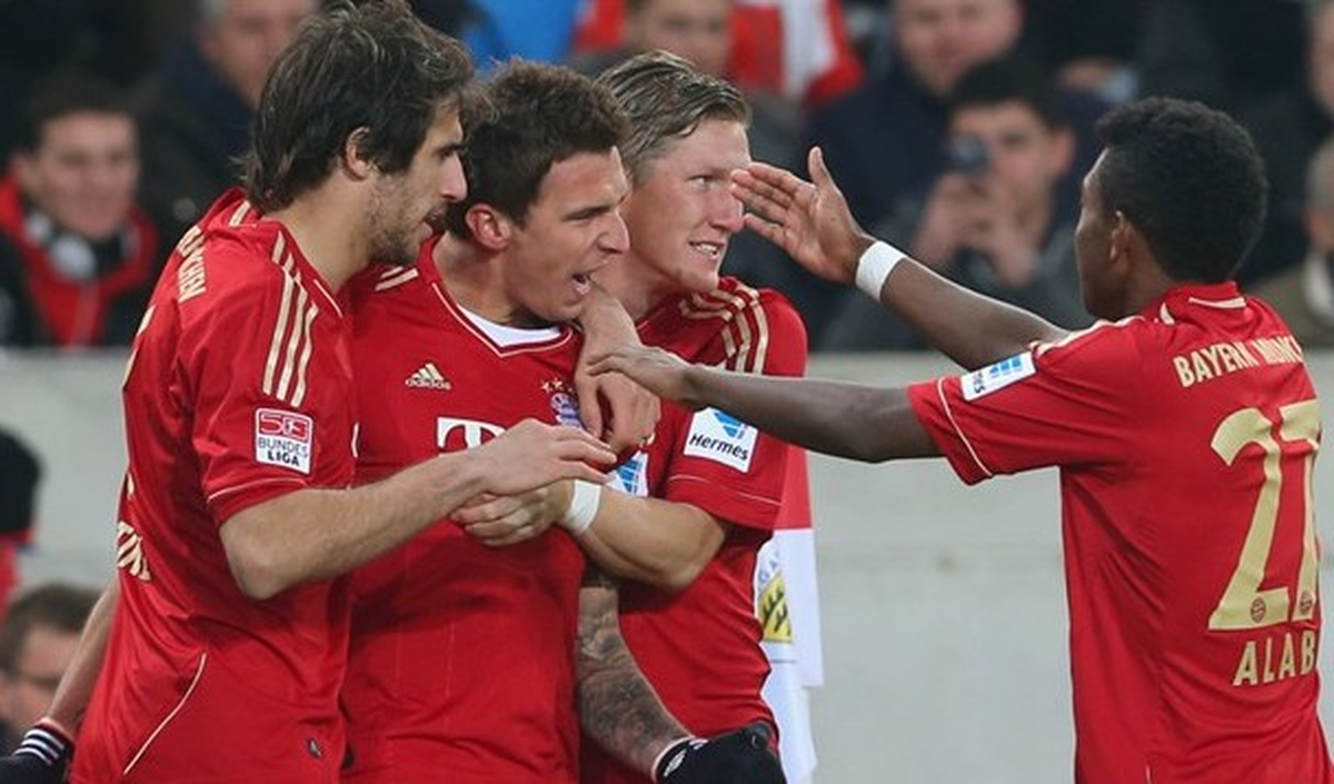 Bayern Şampiyonluğa Yürüyor