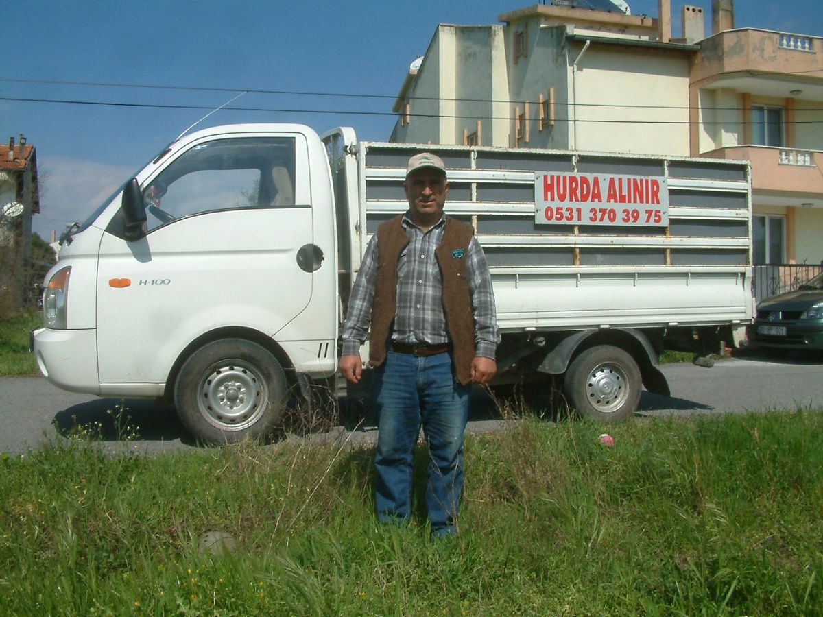 Burhaniye\'de Hamal Hurdacı Oldu