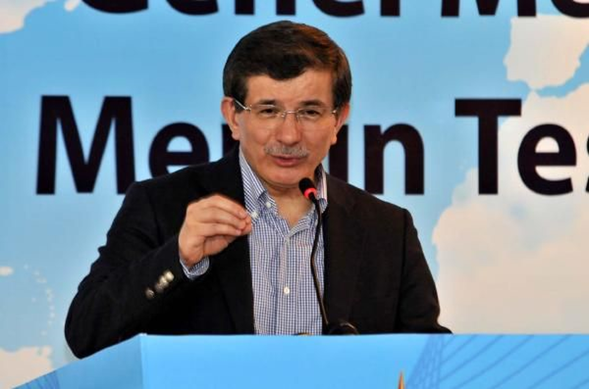 Davutoğlu, Süryani Cemaati Temsilcilerini Kabul Etti