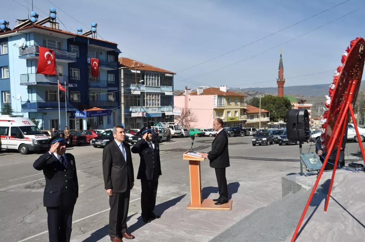 Demirci'de 18 Mart Kanakkale Deniz Zaferi ve Şehitler Günü Programı Düzenledi