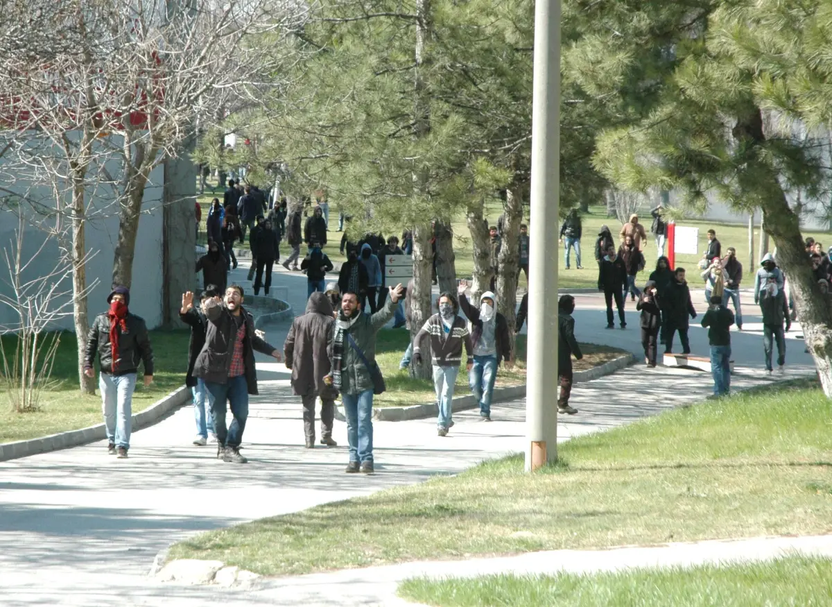 Hacettepe Üniversitesi\'ndeki Olaylar