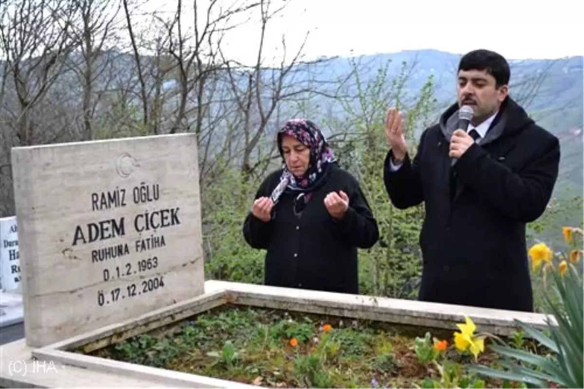 İmamlar Musul Şehidini ve Annesini Unutmadı