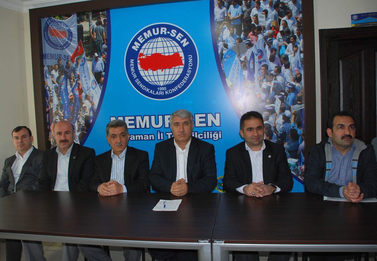 İzci'den, Kılık Kıyafet Özgürlüğü Açıklaması
