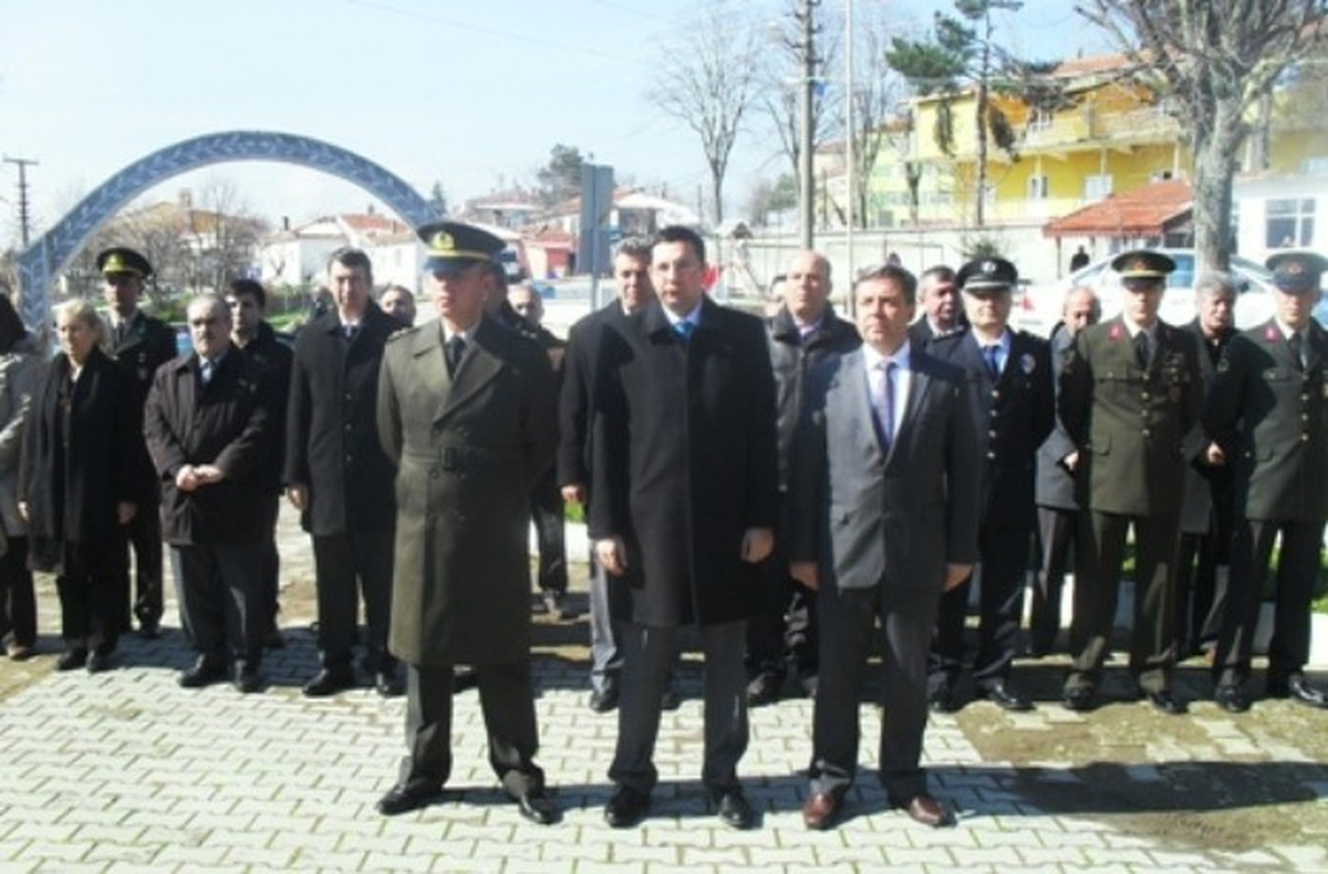 Kofçaz\'da Çanakkale Zaferinin 98. Yıldönümü Törenle Kutlandı