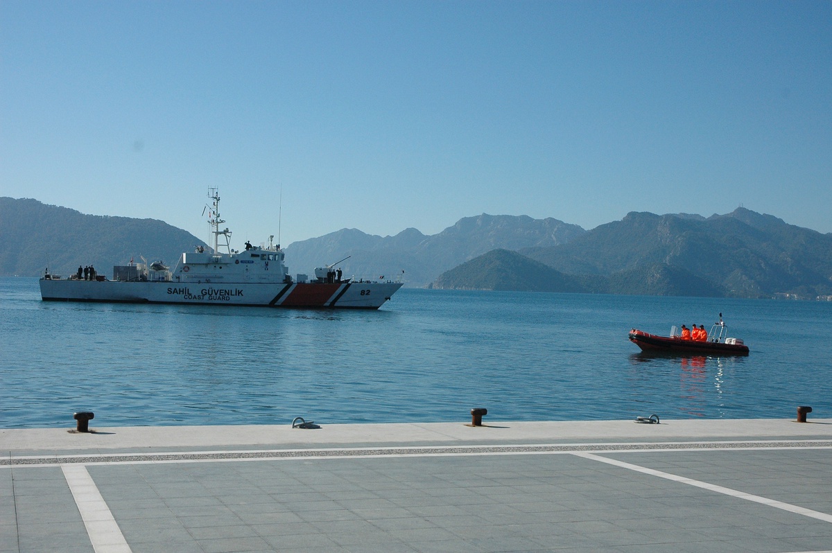 Marmaris\'ta Çanakkale Zaferi ve Şehitler Günü Anma Etkinlikleri