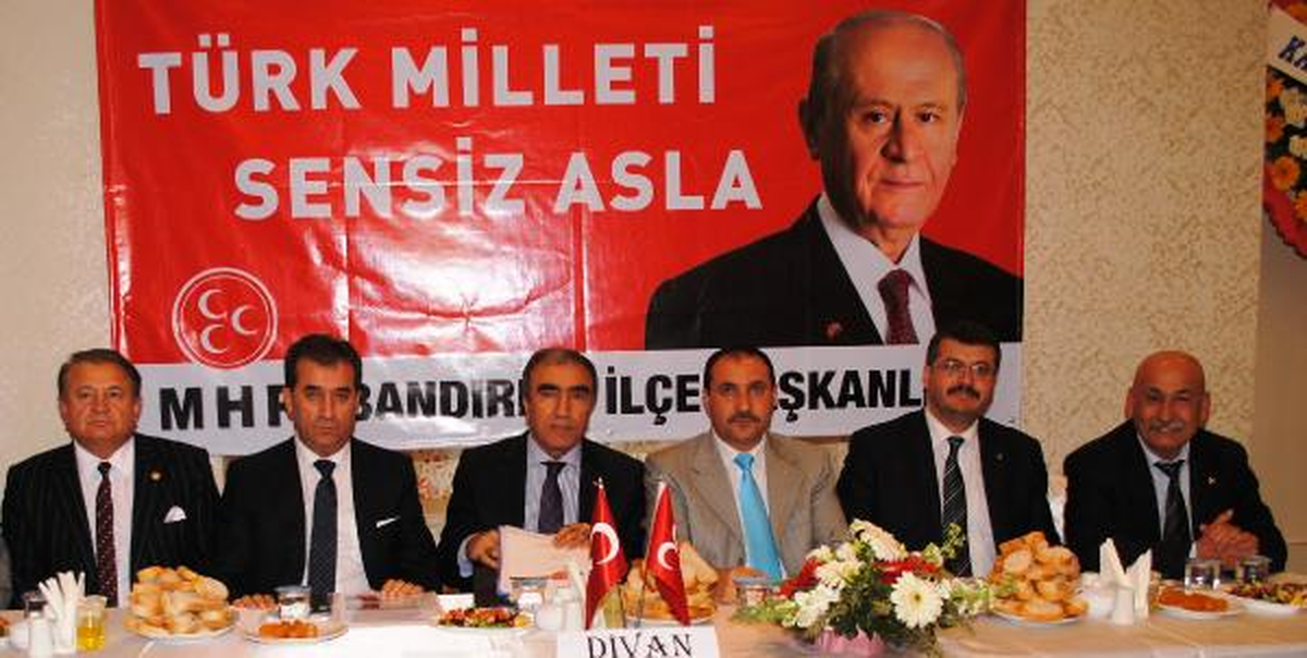 MHP\'li Öztürk: Emanete İhanet Ettiler