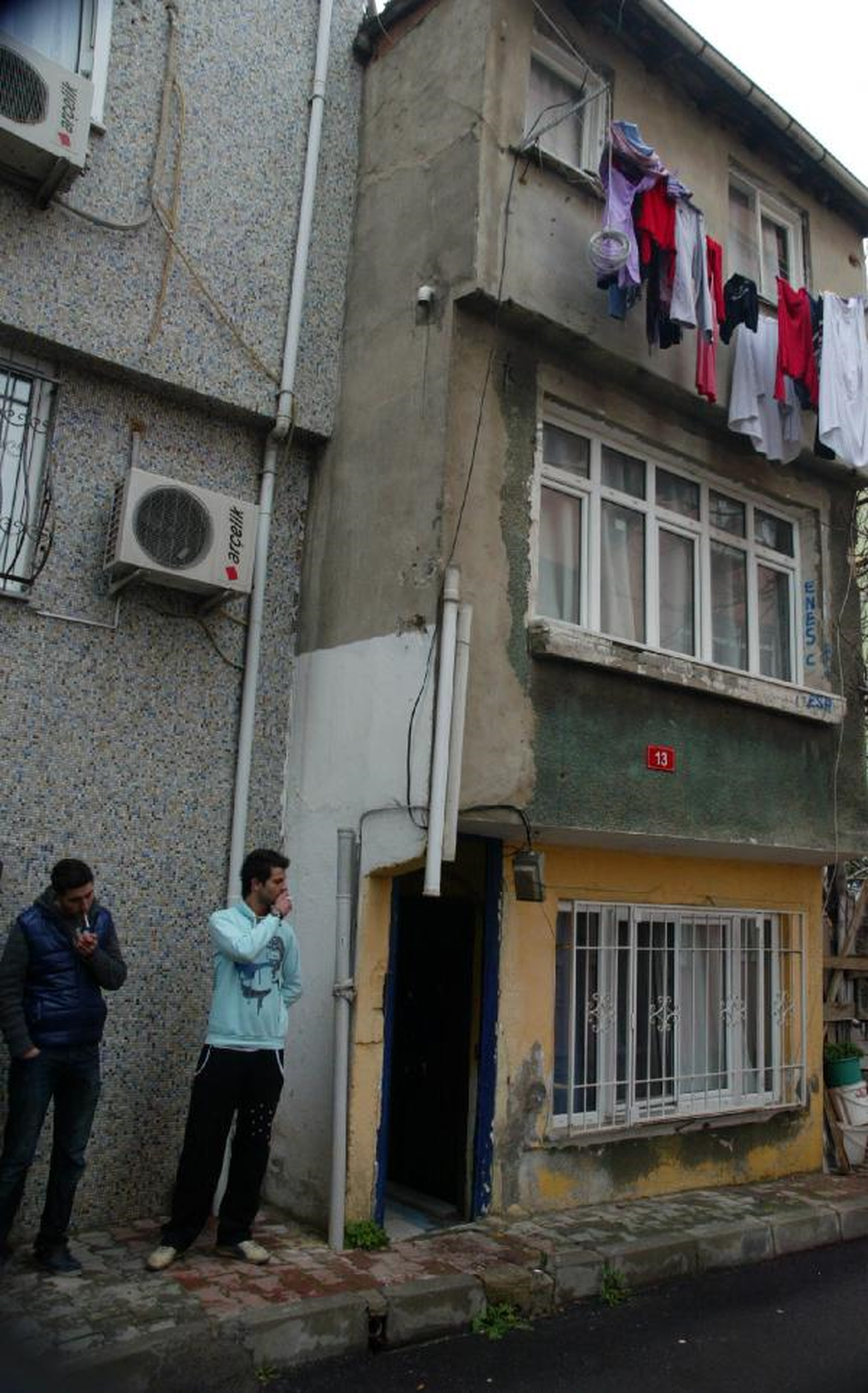 Sokak Ortasında Çıplak Çift Şoku!