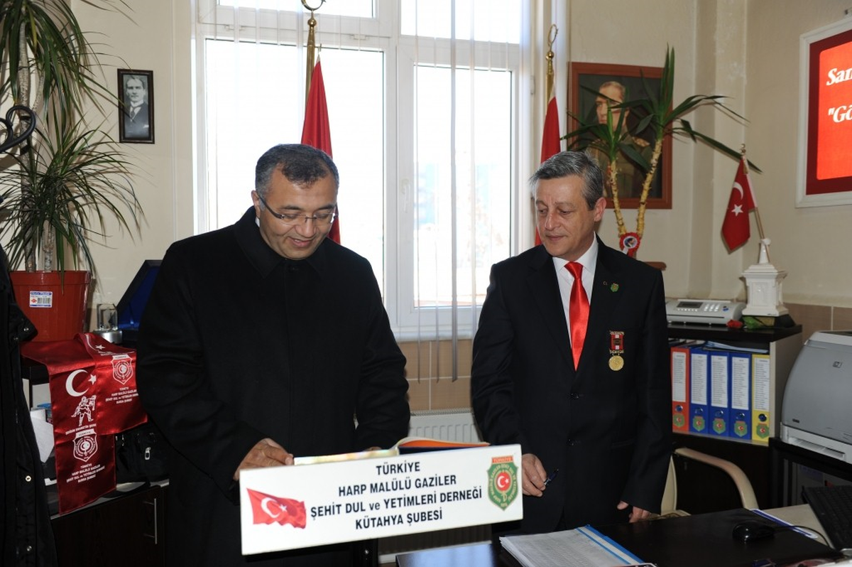 Şehit Aileleri Derneği\'ne Ziyaret