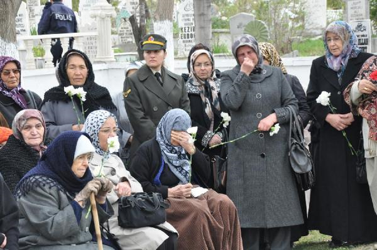 Şehit Anneleri Gözyaşları İçinde Çocuklarını Andı