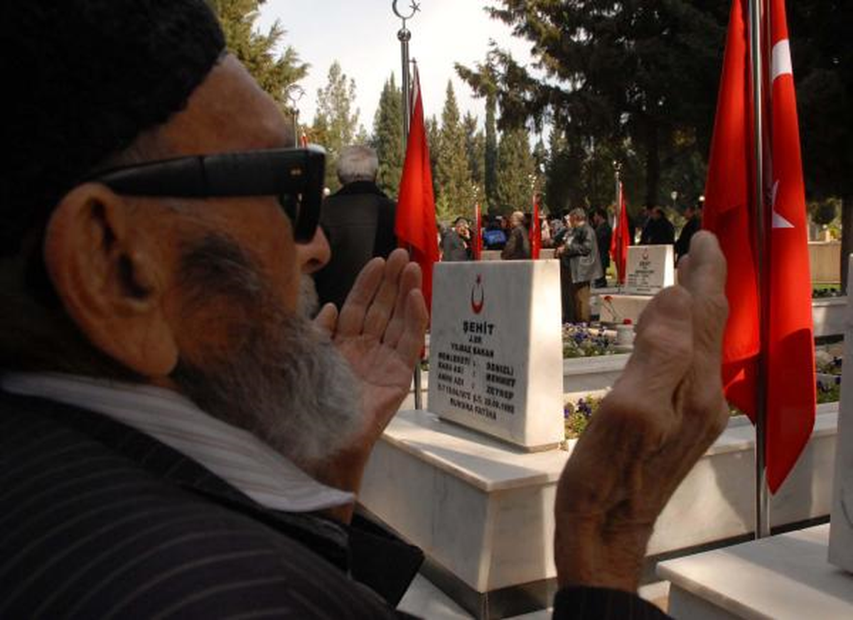 Şehitlere Vefa